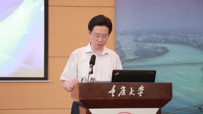 (百家乐娱乐城
院长董天策主持)